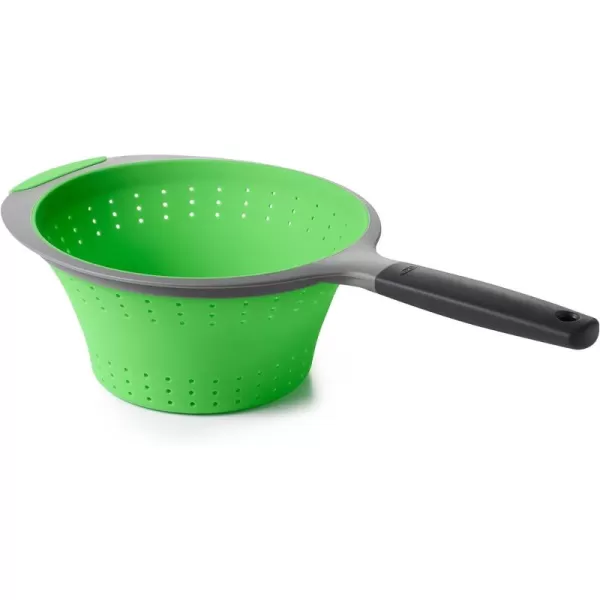 OXO Good Grips Silicone Collapsible Strainer, 2 Quart,Green