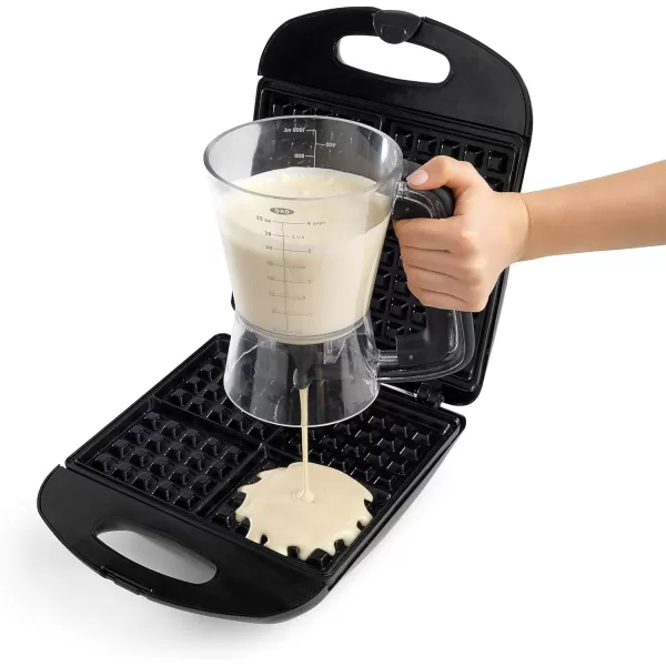 OXO Good Grips Precision Batter Dispenser 4 cup