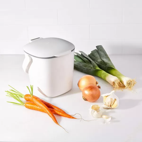 OXO Good Grips EASY-CLEAN COMPOST BIN - CHARCOAL - 1.75 GAL/6.62 L, Plastic, 8.3"L x 10.15"W x 12"H