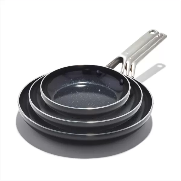 OXO Agility Series 8" Frying Pan Skillet, Ceramic Nonstick Cookware PFAS-Free, Induction Suitable, Quick Even Heating, Stainless Steel Handle, Chip-Free Rims, Dishwasher and Oven Safe, Black