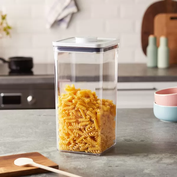 OXO Good Grips POP Container - Airtight Food Storage - Big Square Medium 4.4 Qt Ideal for 5lbs of flour or sugar